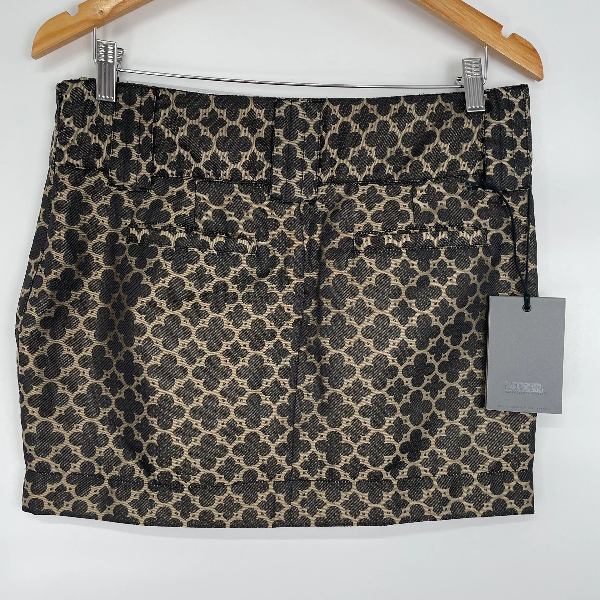 New Bitten Women's Geometric Mob Wife Night Out Black Gold Mini‎ Skirt Size 10 - Image 6