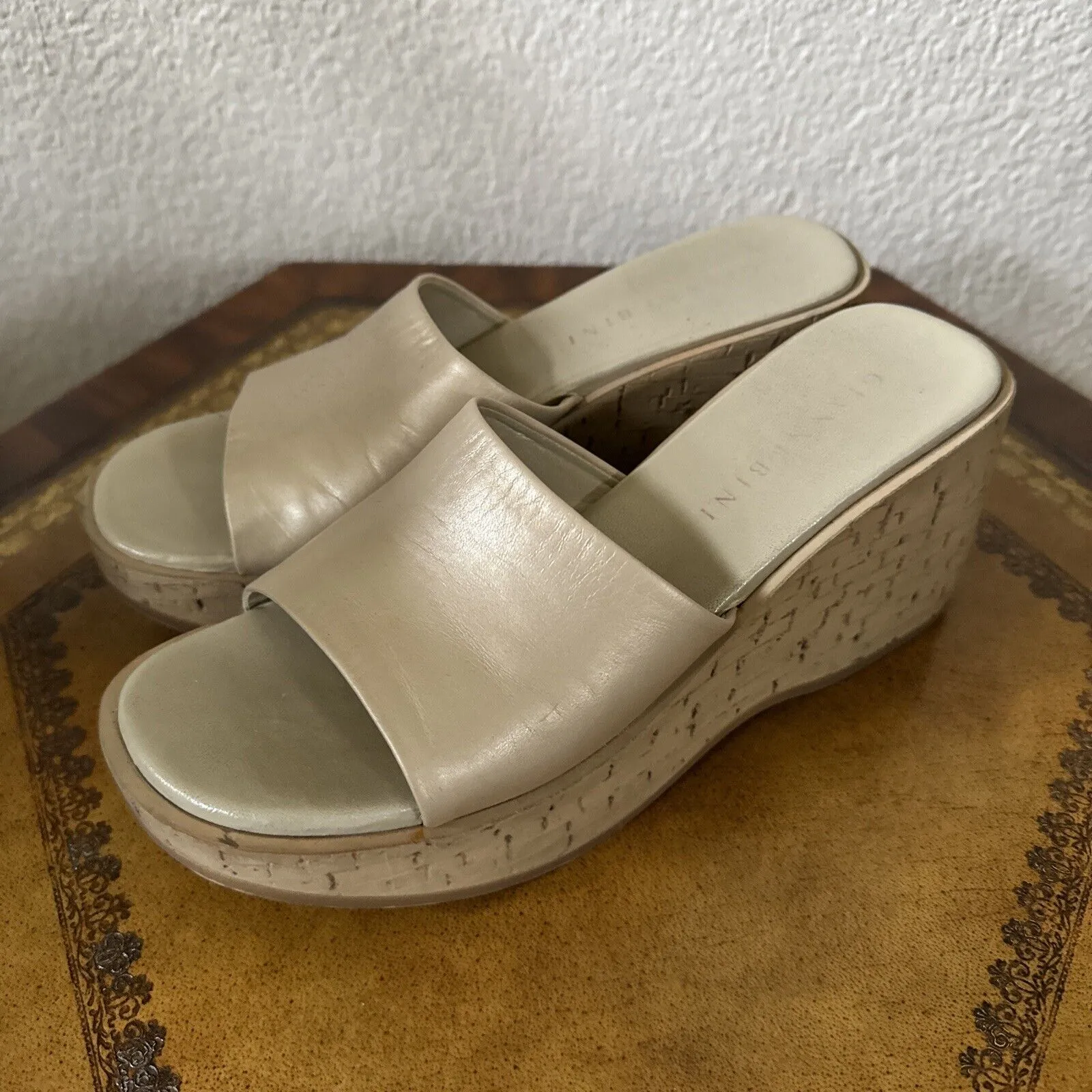 Gianni Bini Light Gold Sandals Womens 7.5 M Cork Wedge Platform‎ Heels Slides - Image 2