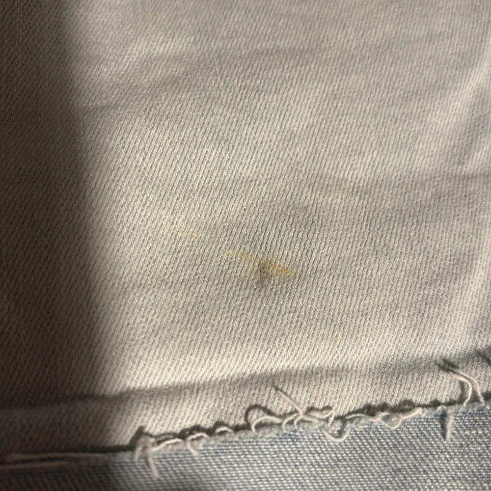 AE Curvy Hi-Rise Shortie Light Blue Denim Wash Stretch 10 Cuffed - Image 7