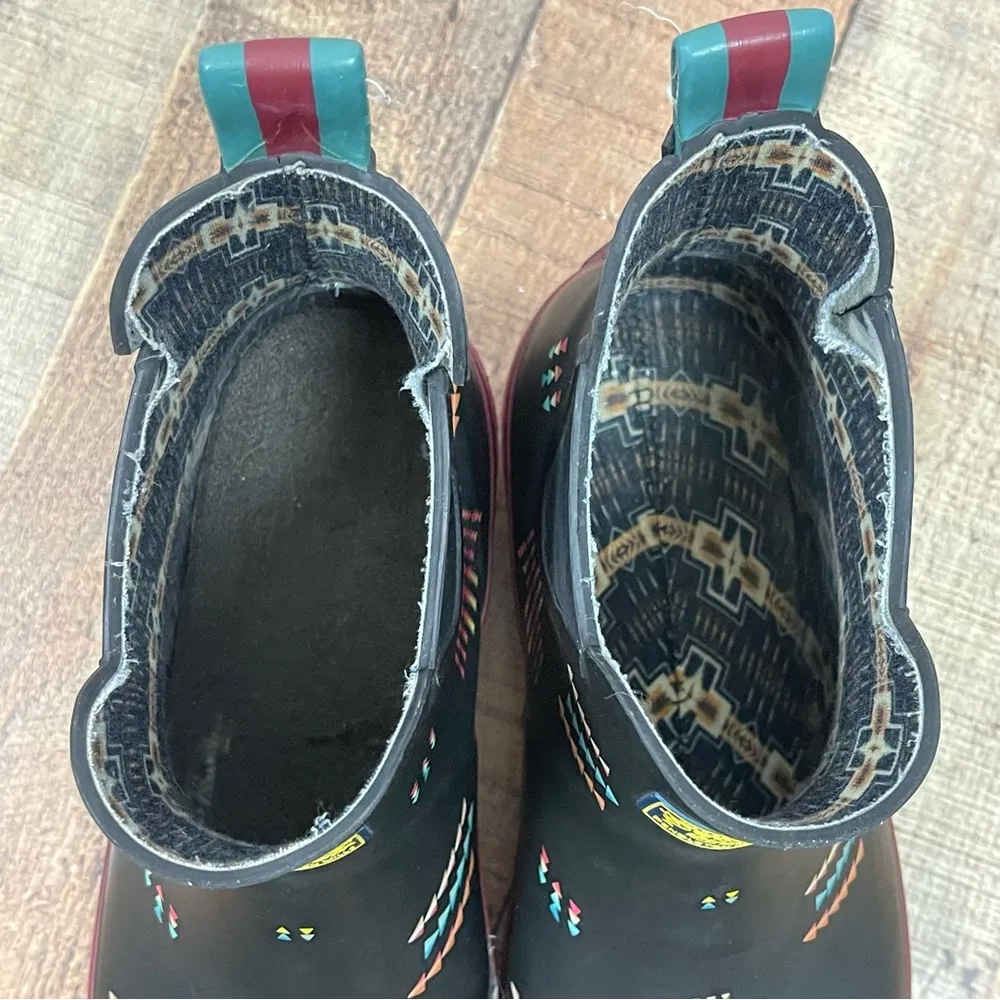 Pendleton 8.5 Geo Mix Chelsea Rain Boots Outdoor Fall Winter Waterproof Aztec - Image 10