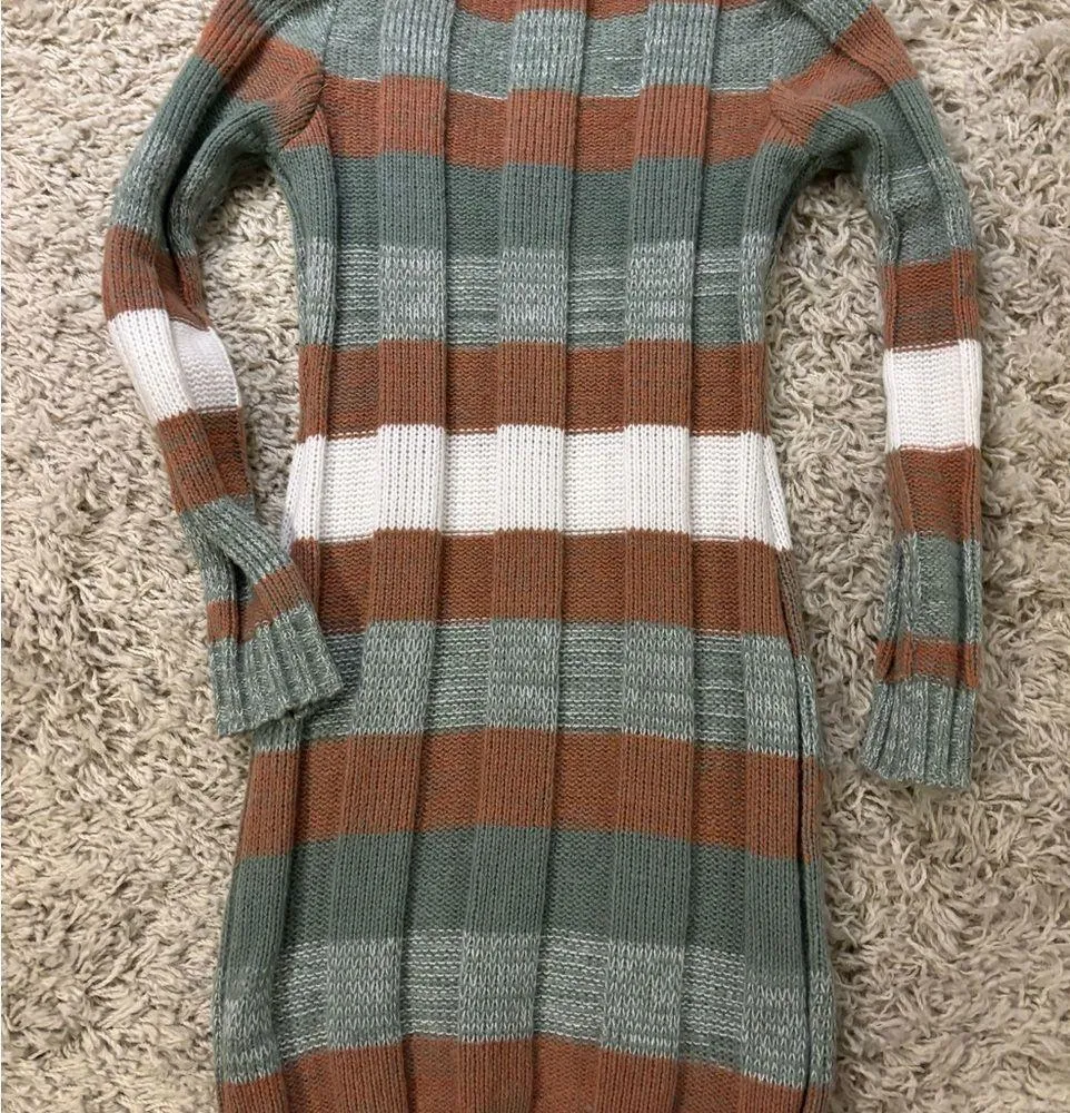 Ribbed Long Sleeve knitted mini dress Size S - Image 5