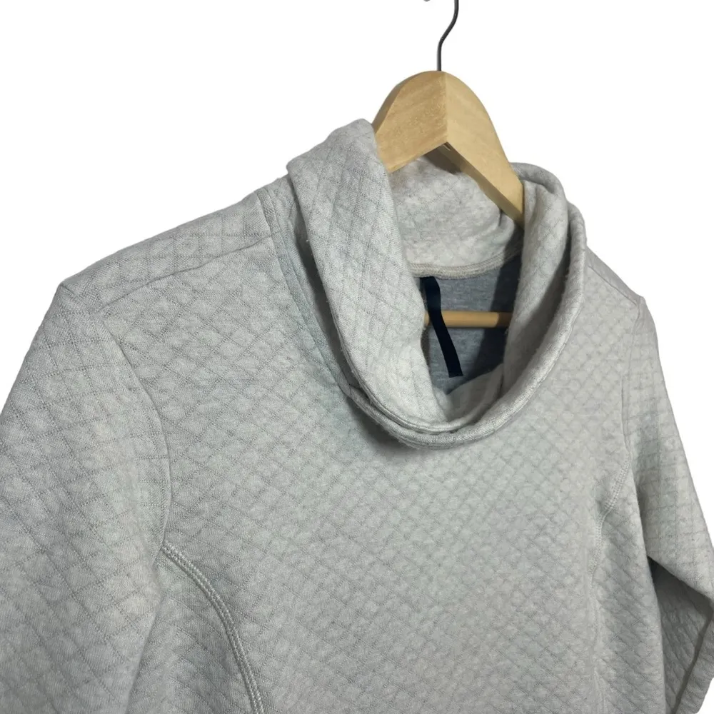 Kuhl Women’s Athena Quilted Cowl Neck Pullover in Ivory Size M - Image 5