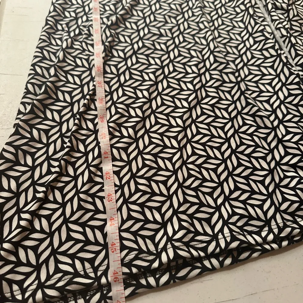 Velvet torch Los AngelesNWT Women’s large black and white print long dress - Image 6