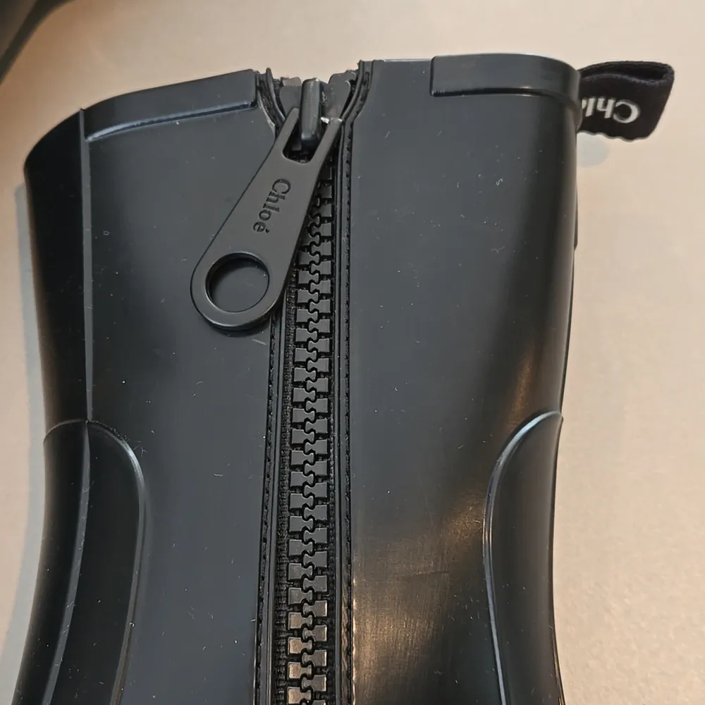 New Chloe Betty Rubber Rain Booties - Image 3