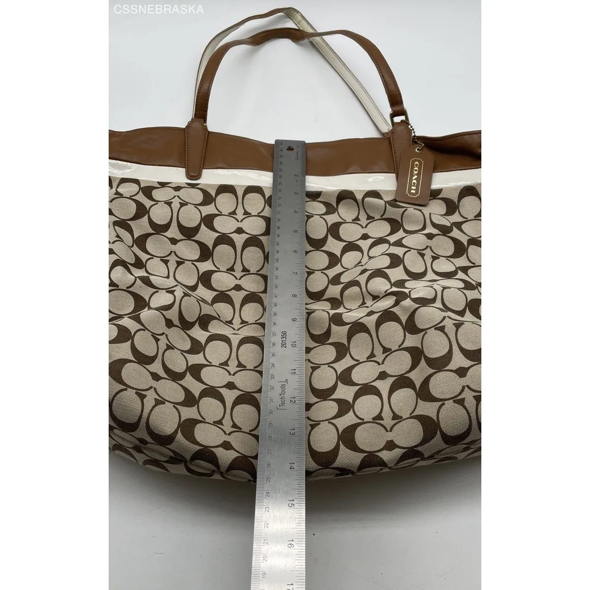 Coach Brown Signature Zipper Tote Khaki Canvas And Patent White Leather - Size L - Image 4