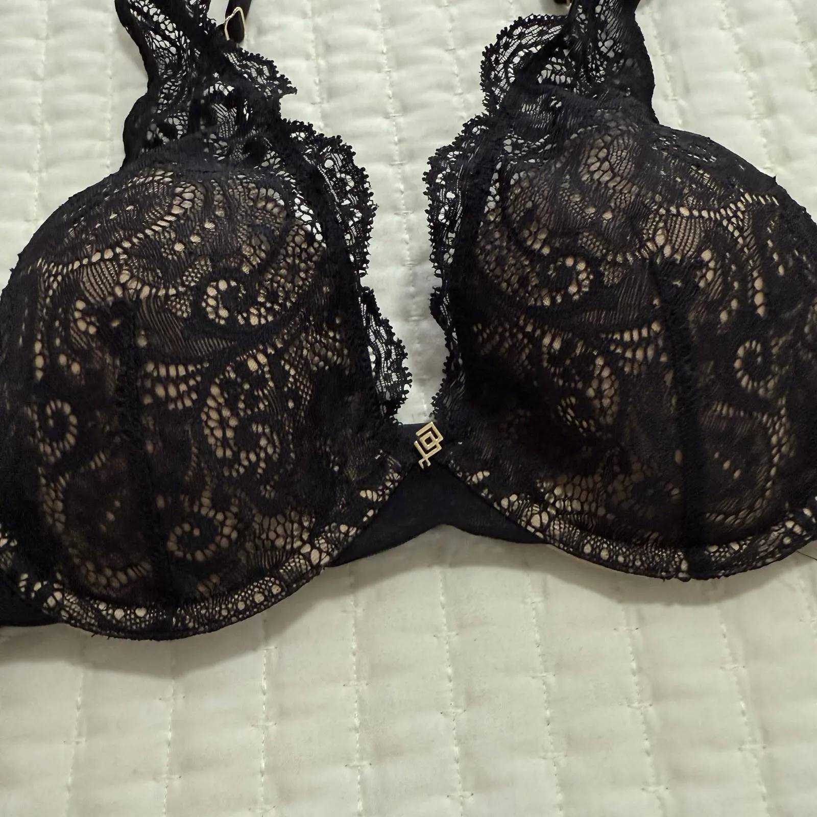 Third Love Black & Nude 32C 1/2 Lace Contour Plunge Bra Missing Pads Size undefined - Image 7