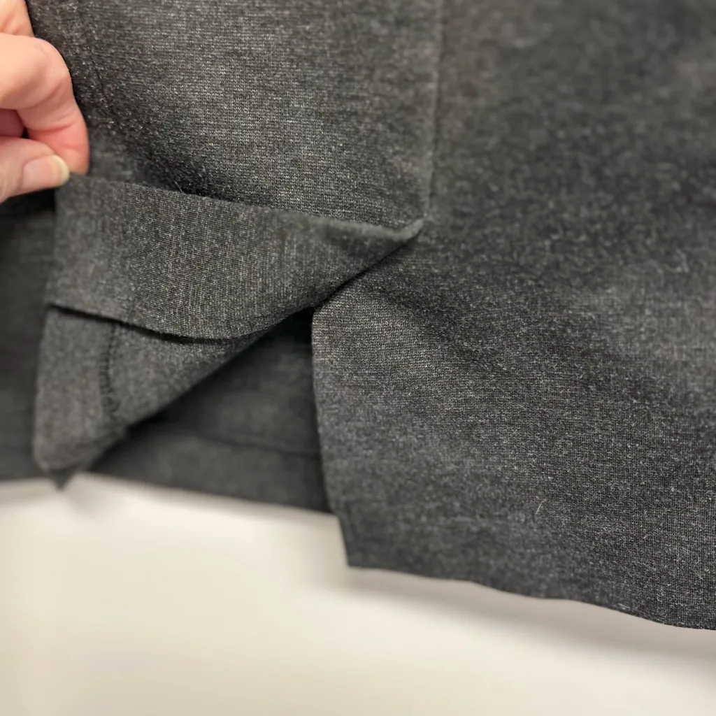 Ellen Tracy Charcoal Pencil Skirt - Image 3