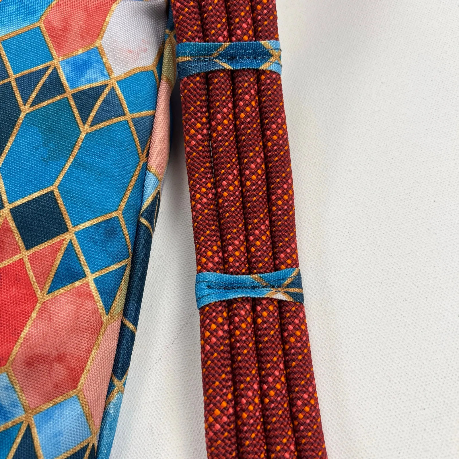 Kavu Rope Sling Backpack Bag Stained Glass Print Multi Pocket - Image 8