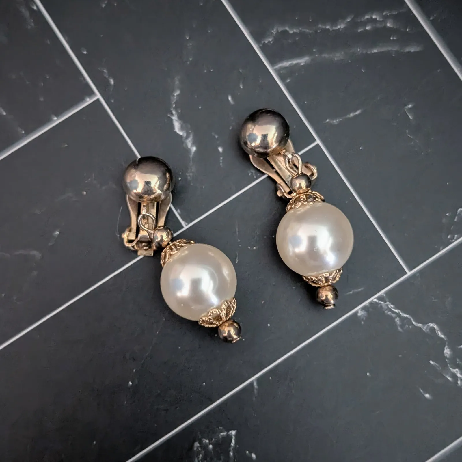 Vintage Clip On Earrings Elegant Faux Pearl & Gold Tone Stylish Dangle Statement - Image 2