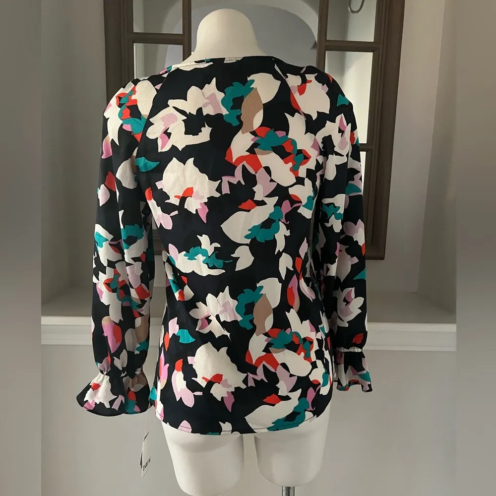 Bar III Long Sleeve Blouse, Navy Combo Size XS New w/Tag Retail $69.00 - Image 4