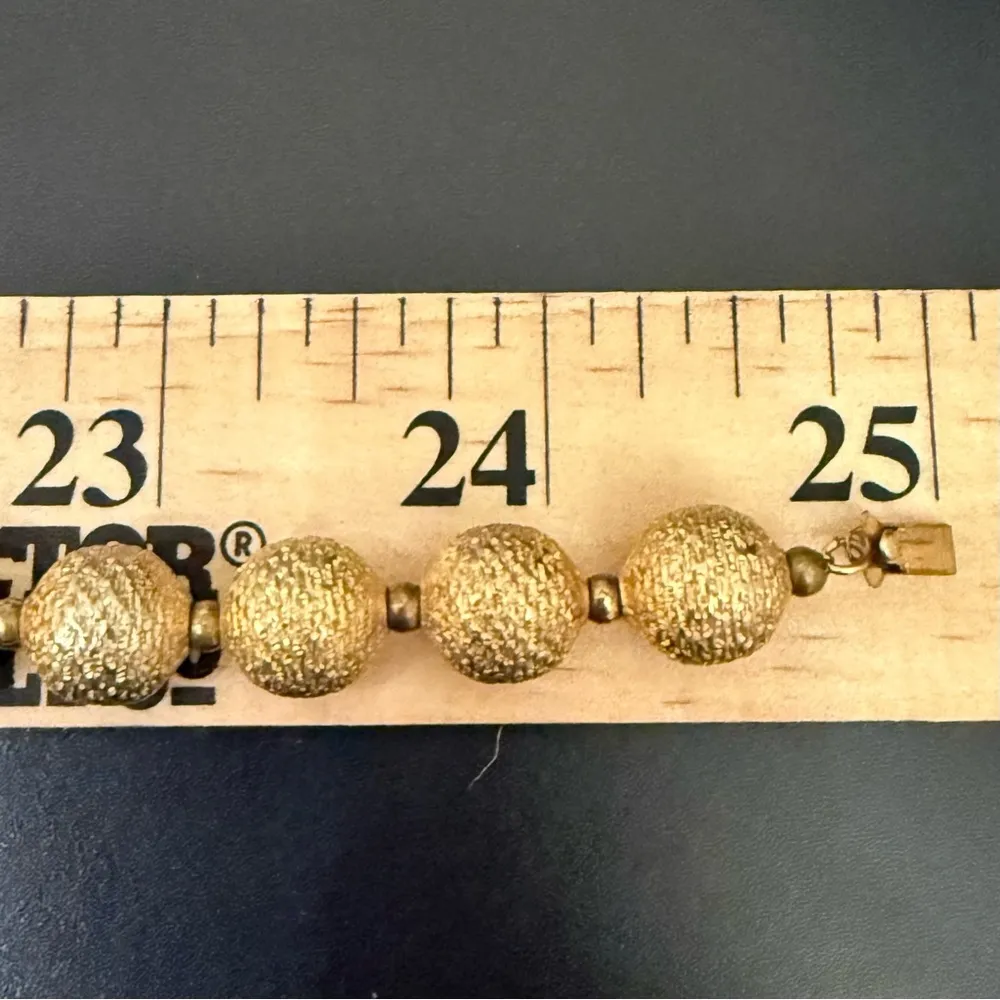 Vintage Goldtone Textured Metal Ball Beads Flower Push Lock Clasp 25” Necklace Gold - Image 10
