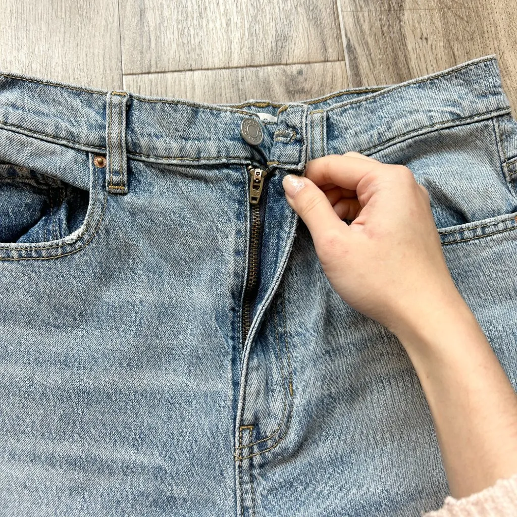 Pacsun Stretch High Rise Flare Jean Light Wash Size 27 - Image 7