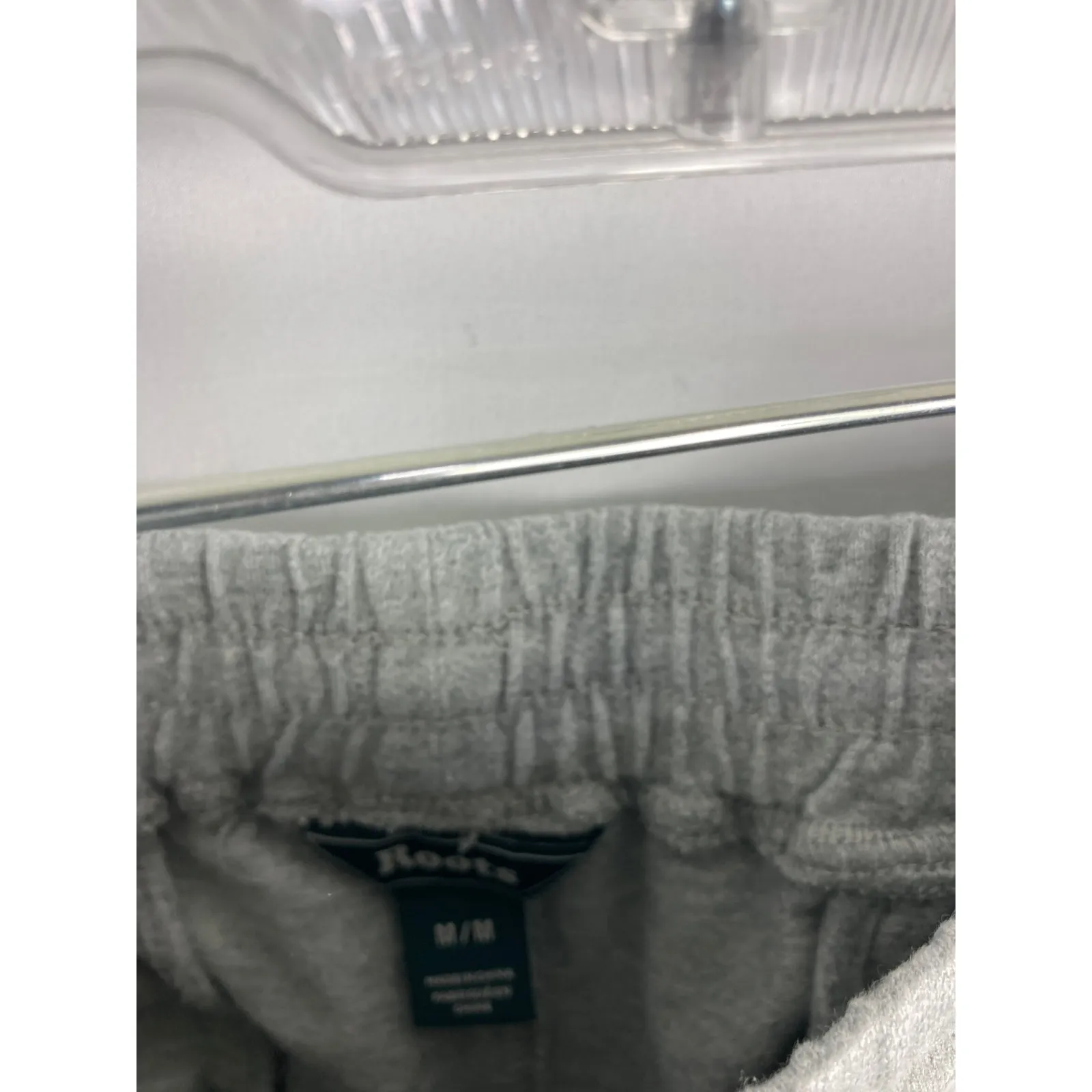 Roots Grey Sweatpants Size Medium - Image 3