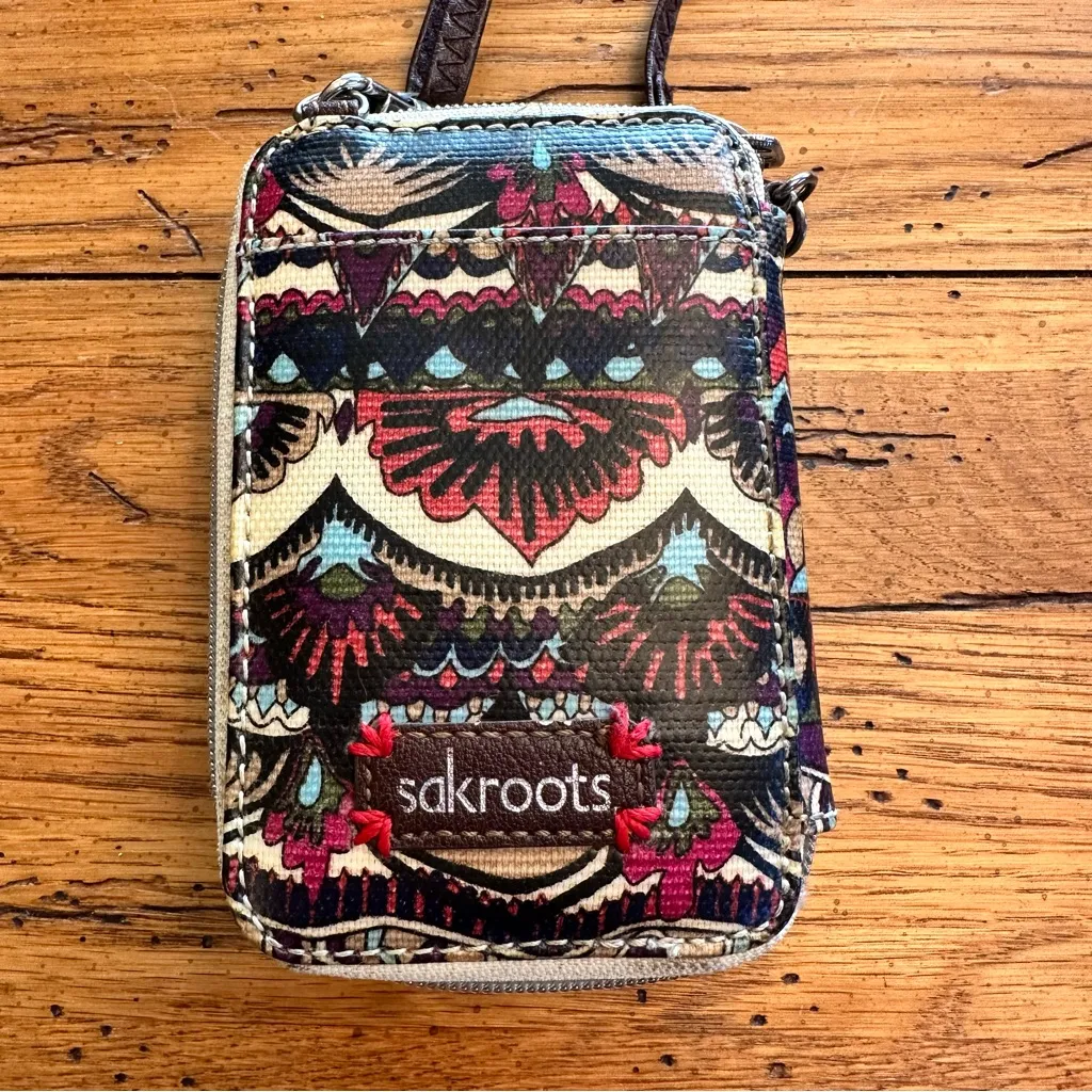 Sakroots Zip Around Crossbody Wallet - Image 5
