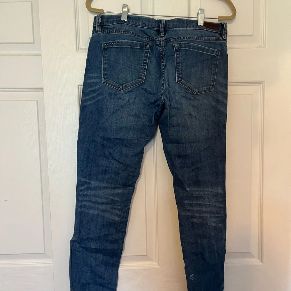 BLANK NYC  jeans. Fits like a 29. - Image 4