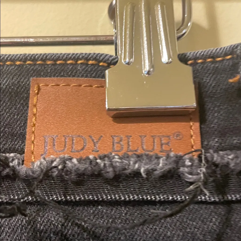 Womens Judy Blue High Waisted Slim Bootcut  Raw Hem Jeans - Image 7