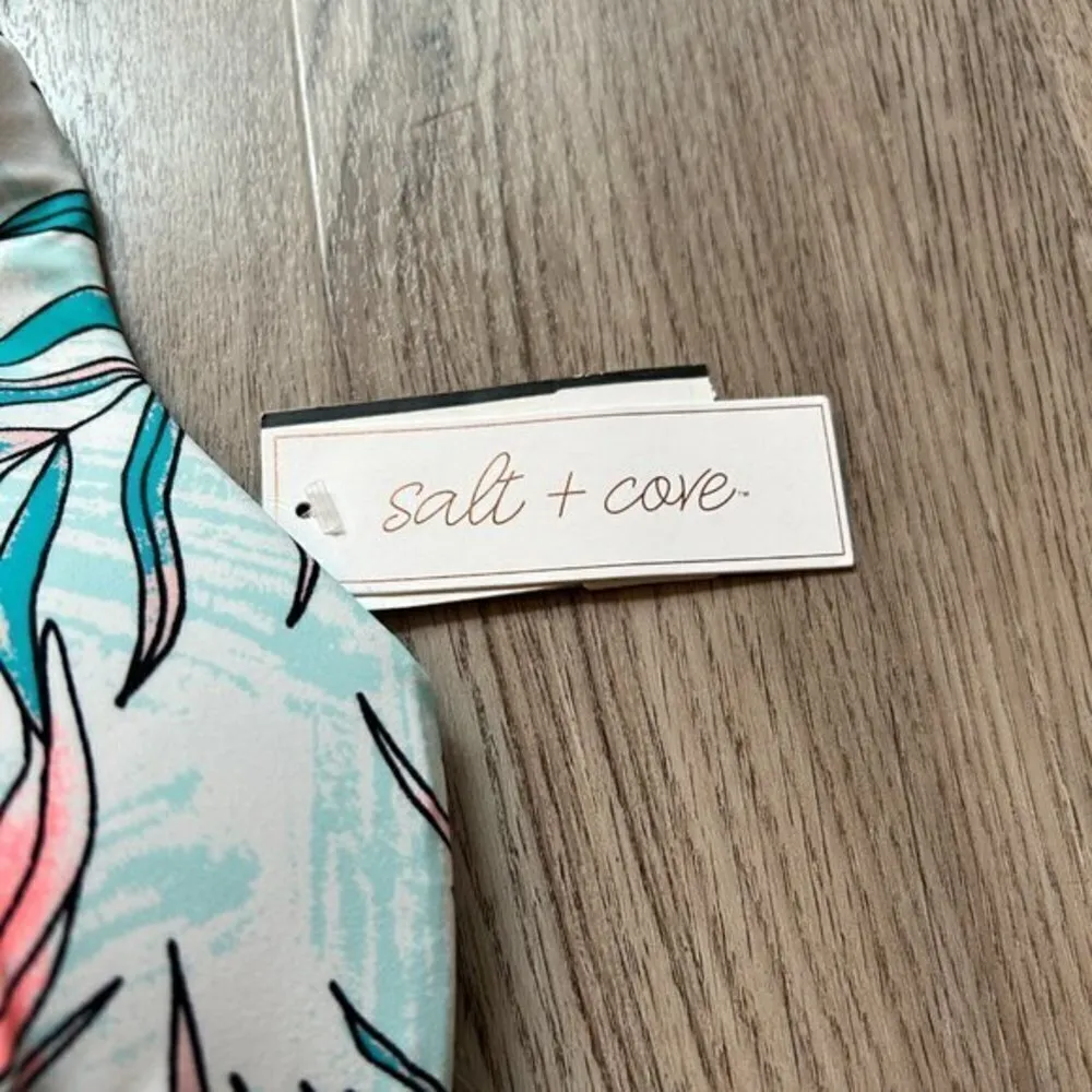 Salt + Cove Women's Turquoise Printed Deep V Neck Tie Halter Tankini Size M NWT Blue Size M - Image 5