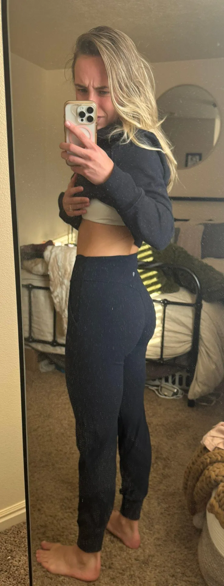 Align Joggers - Image 4