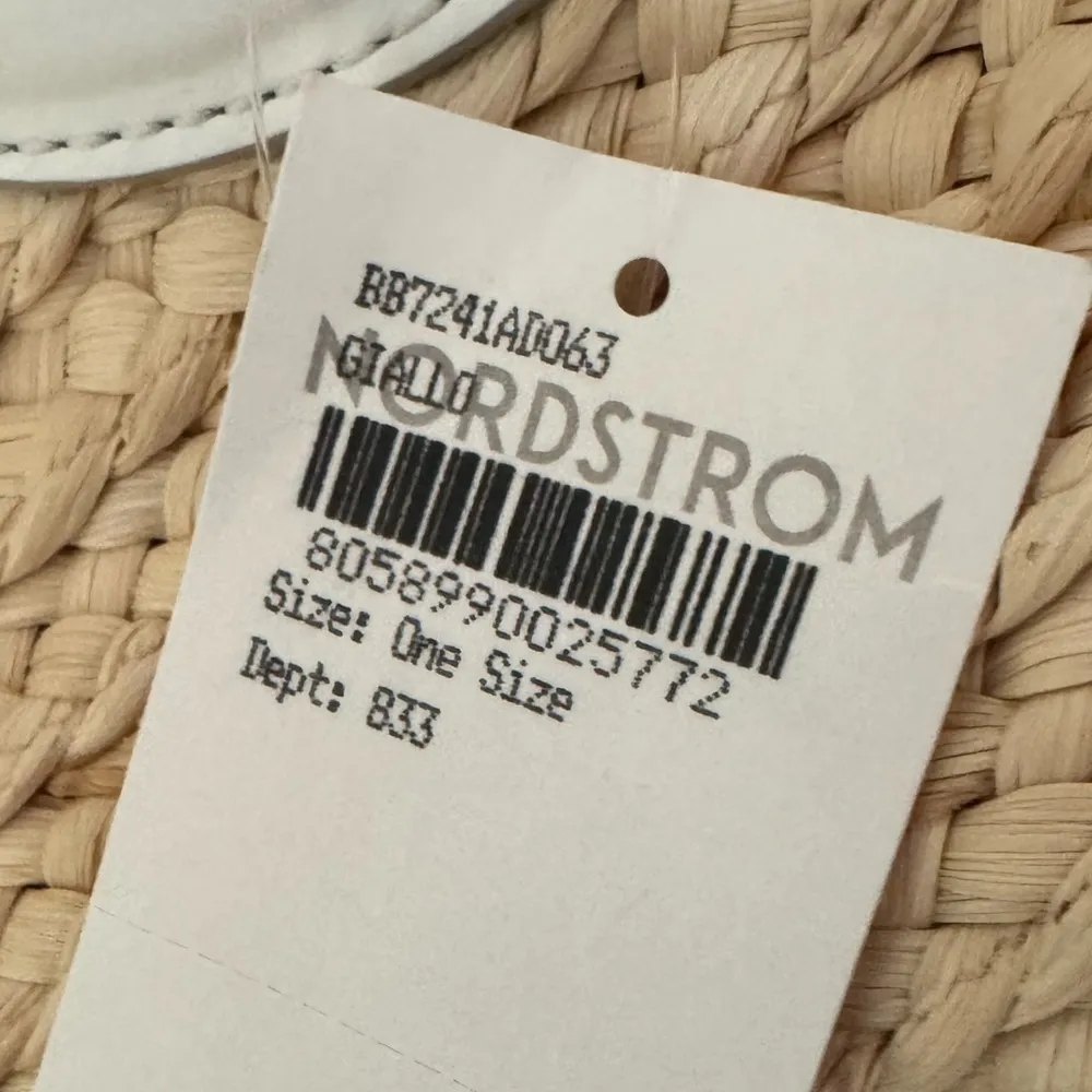 Dolce & Gabbana Kendra DG Logo Woven Straw Tote in Giallo - Image 14