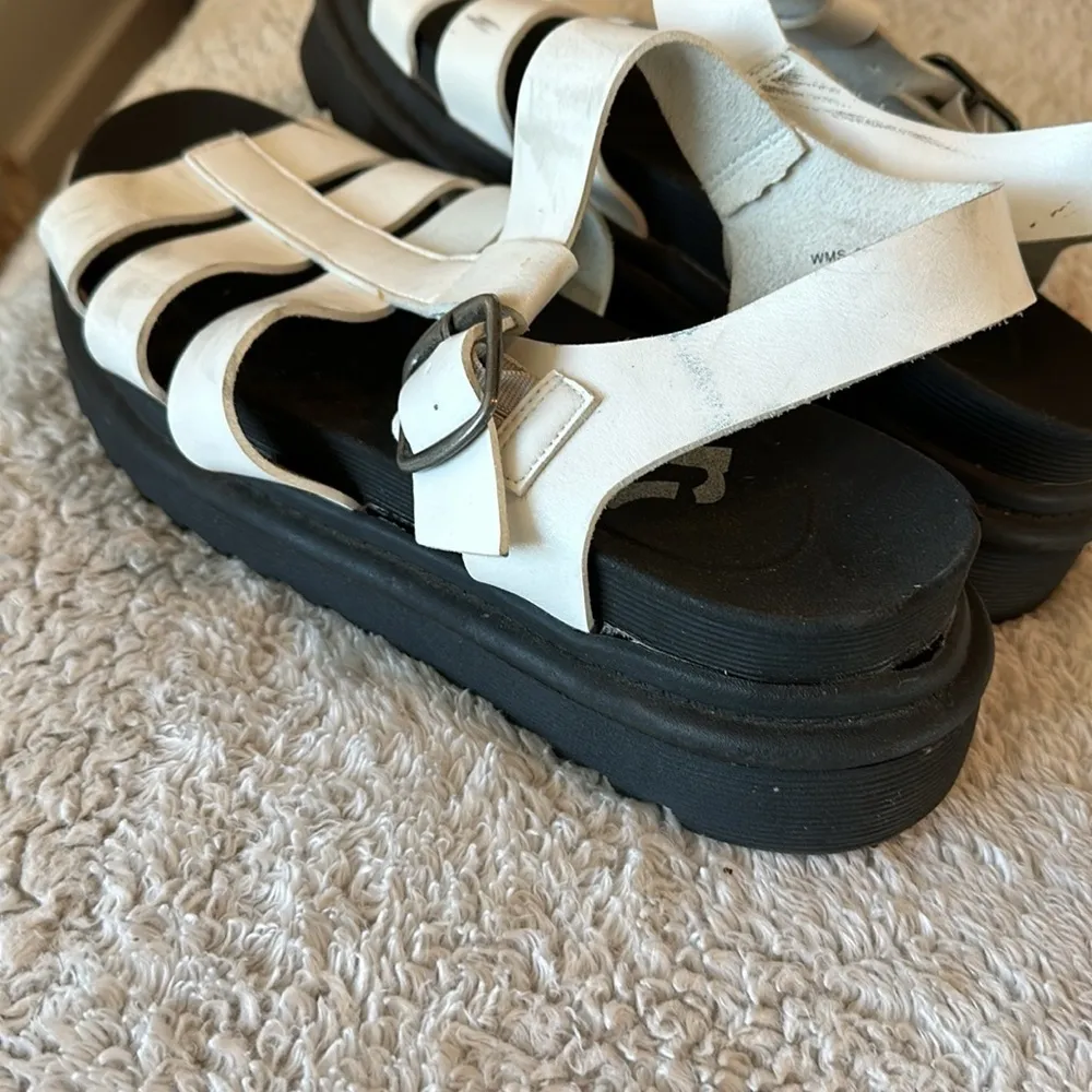 Y2K Report Women's 9.5 Chunky Platform Strappy Sandals White Black Iconic Trendy - Image 7