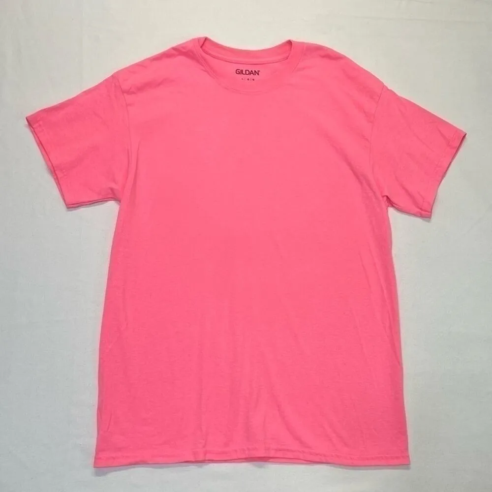Gildan T-shirt pink crewneck short sleeve tee barbiecore Barbie women’s Large - Image 3