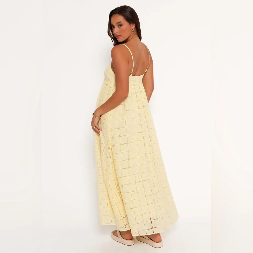 Petal & Pup Alyah Maxi Dress size Large yellow eyelet lace - Image 4