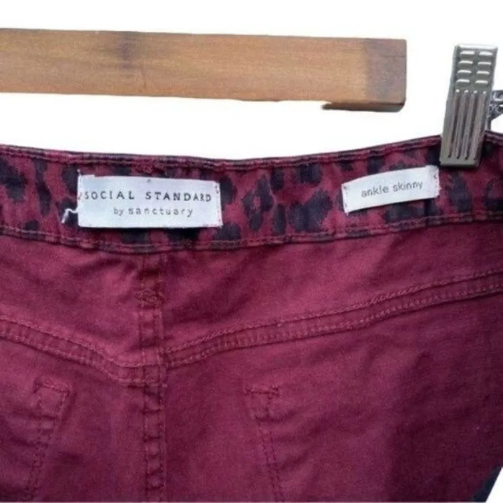Sanctuary Mid-Rise Ankle Skinny Jeans Maroon Animal Print - Image 6