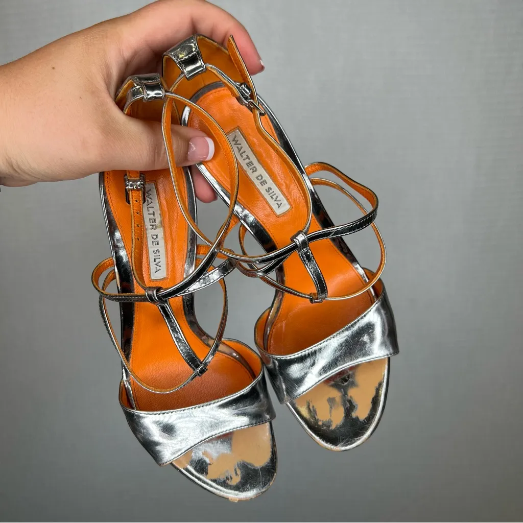 Walter De Silva | 37.5‎ Silver and Orange Heels with Modern Design Size 7.5 - Image 2