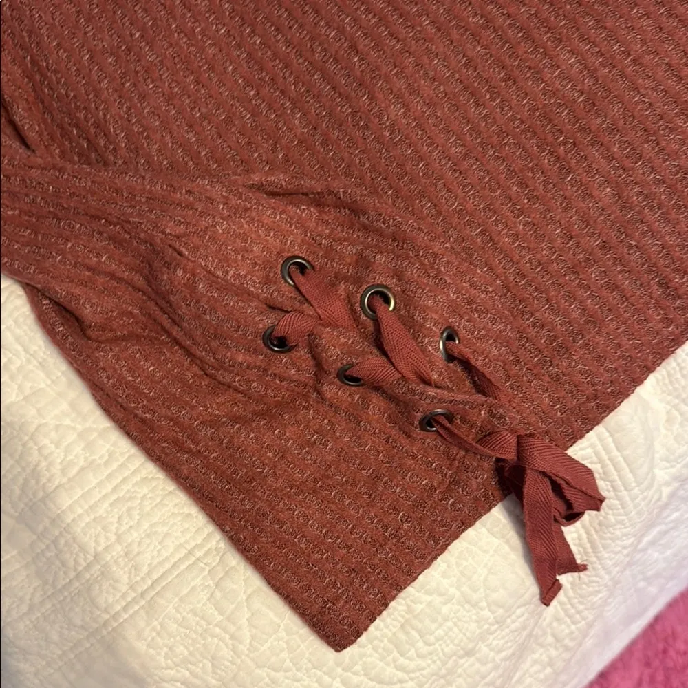 SO Women's Long Sleeve Top - Rust Red - Image 4