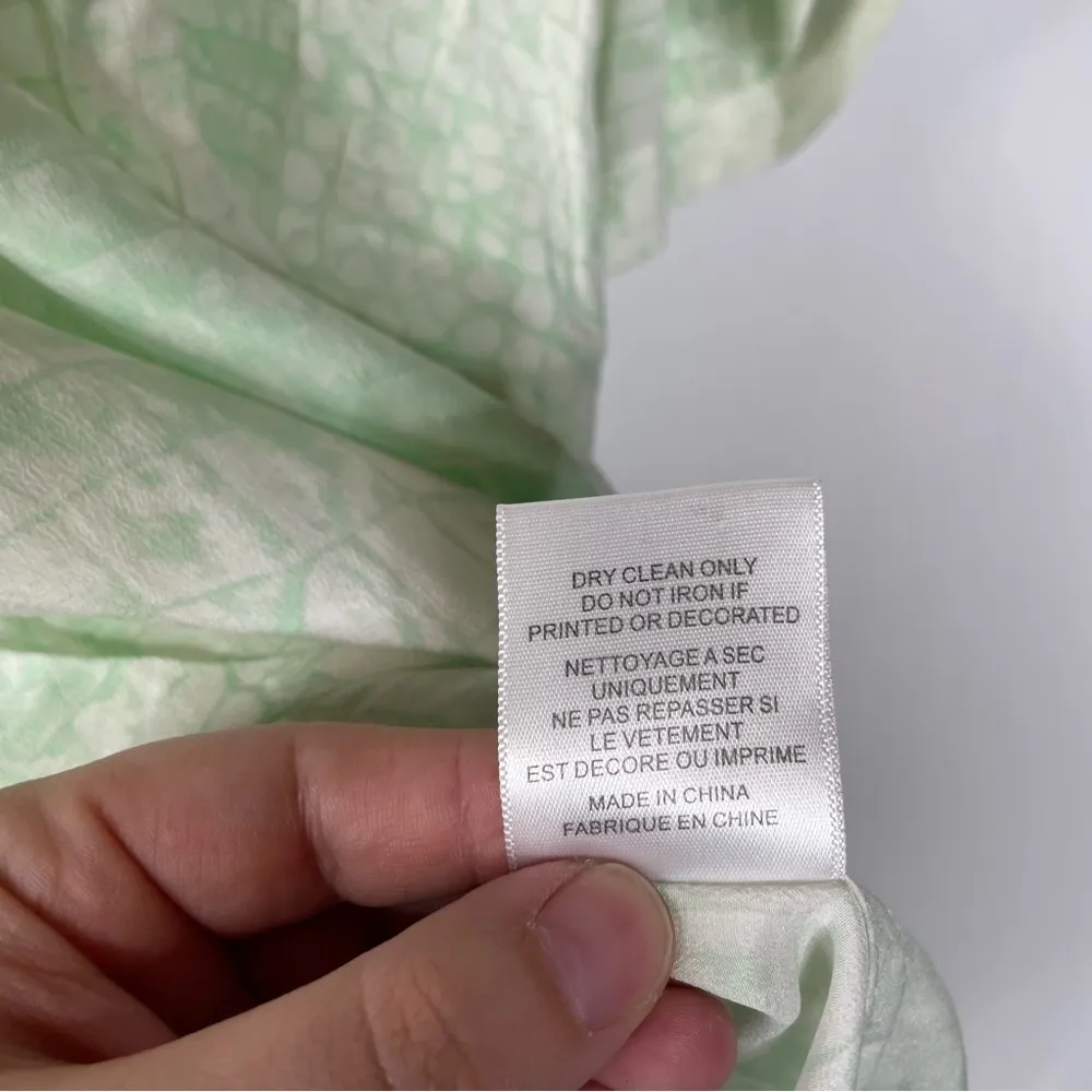 Equipment  Snakeprint Silk Blouse‎ Size Large - Image 5