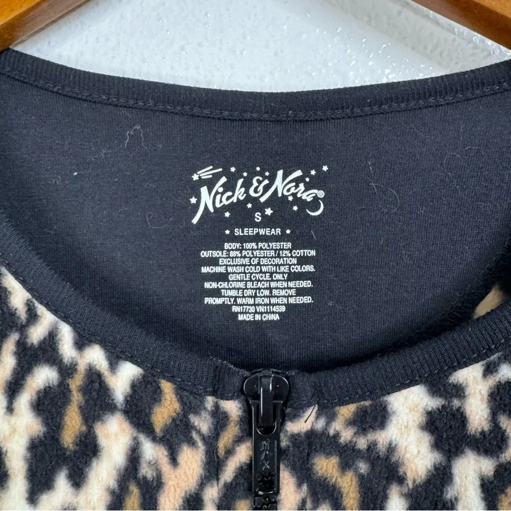 Nick & Nora Leopard Print Adult Footie Pajamas Size Small‎ - Image 4