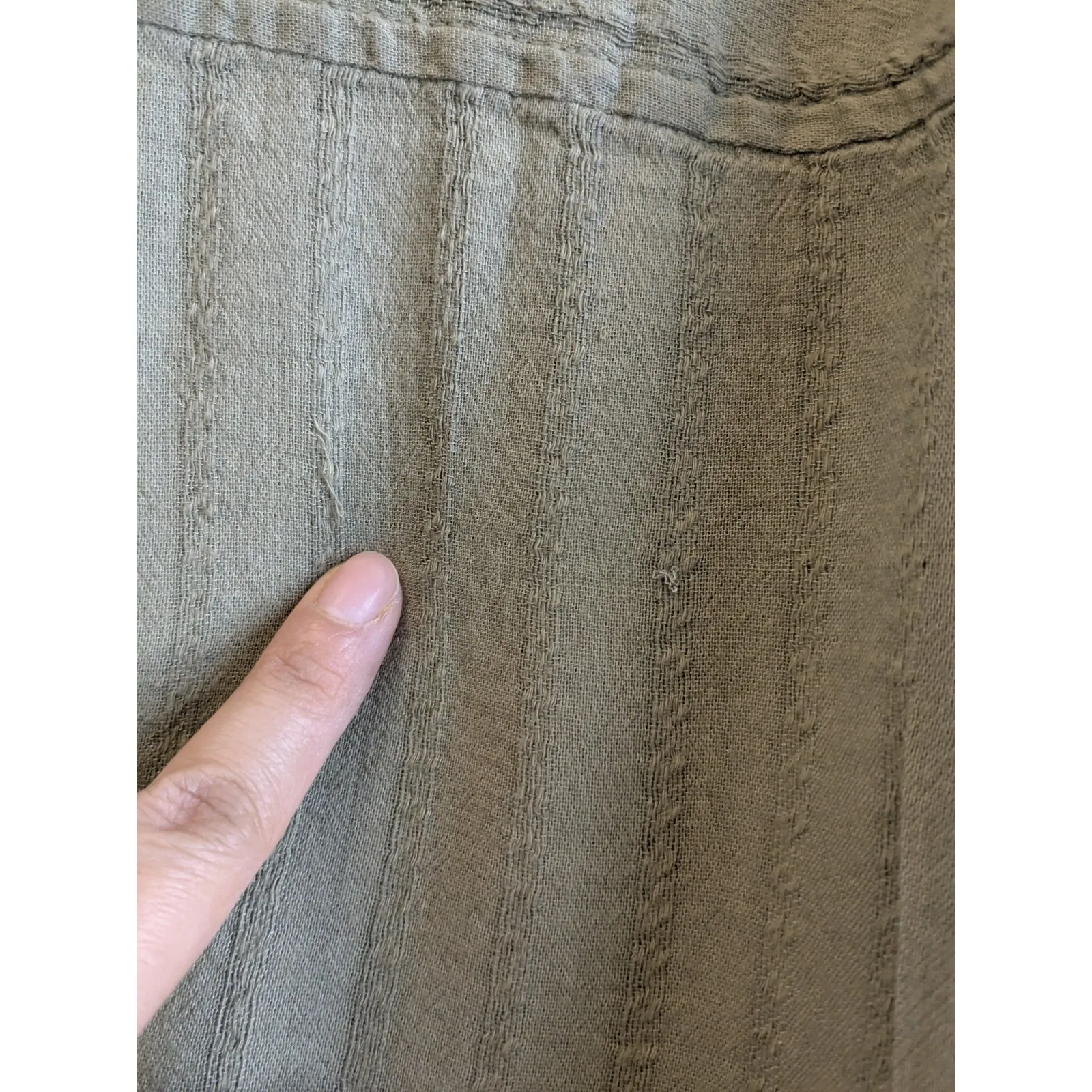 American Eagle Women's Shirt Button Up Collared Olive Green Size XL - Image 12