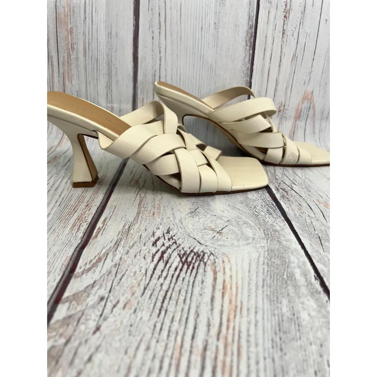 Stylish Billini Cross - Image 2