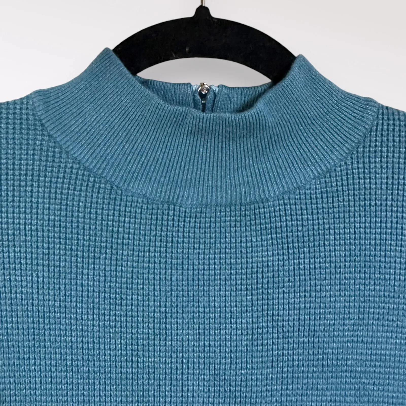 Cyrus  | Petite Medium Buttery Soft Blue Teal‎ Knit Pullover Sweater 1/4 Zip Warm - Image 2