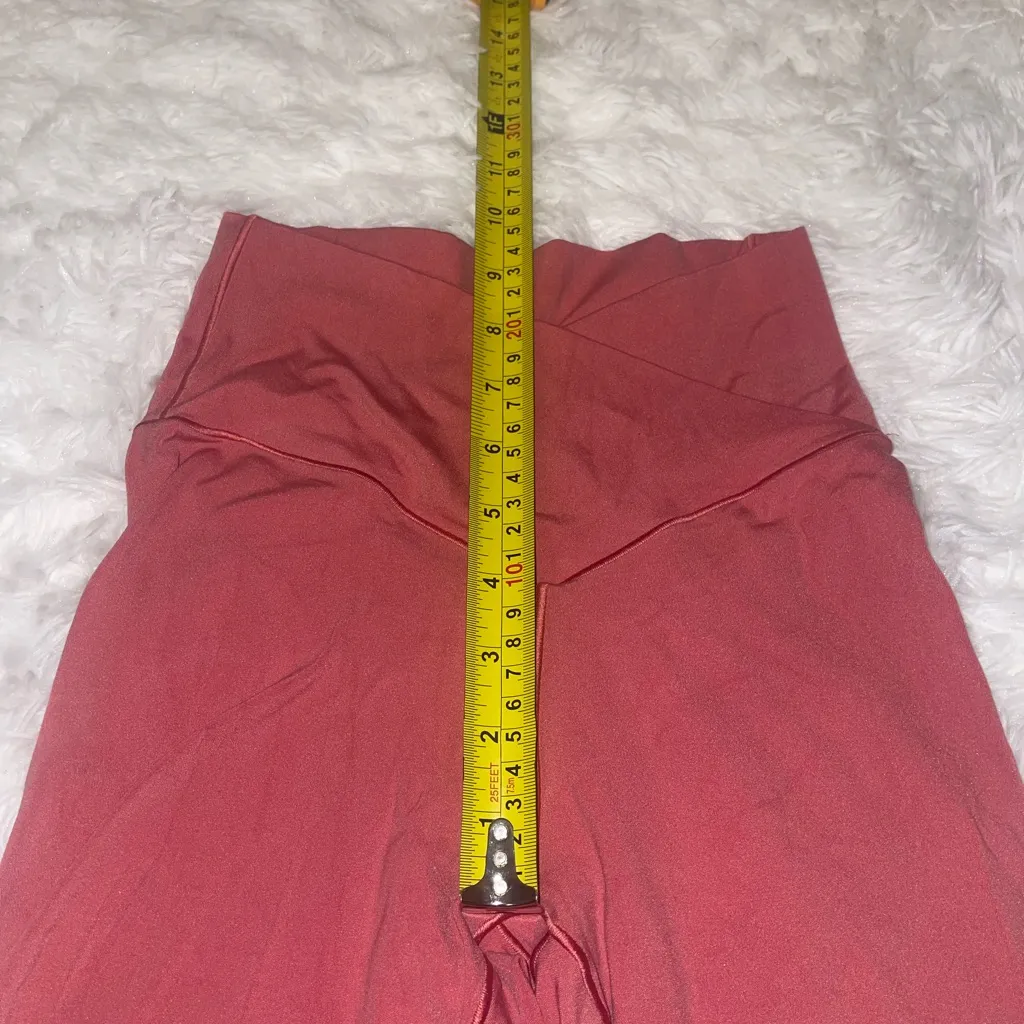 Aerie Real Me High Waisted Crossover Bike Shorts in a pink rose woman’s small - Image 7