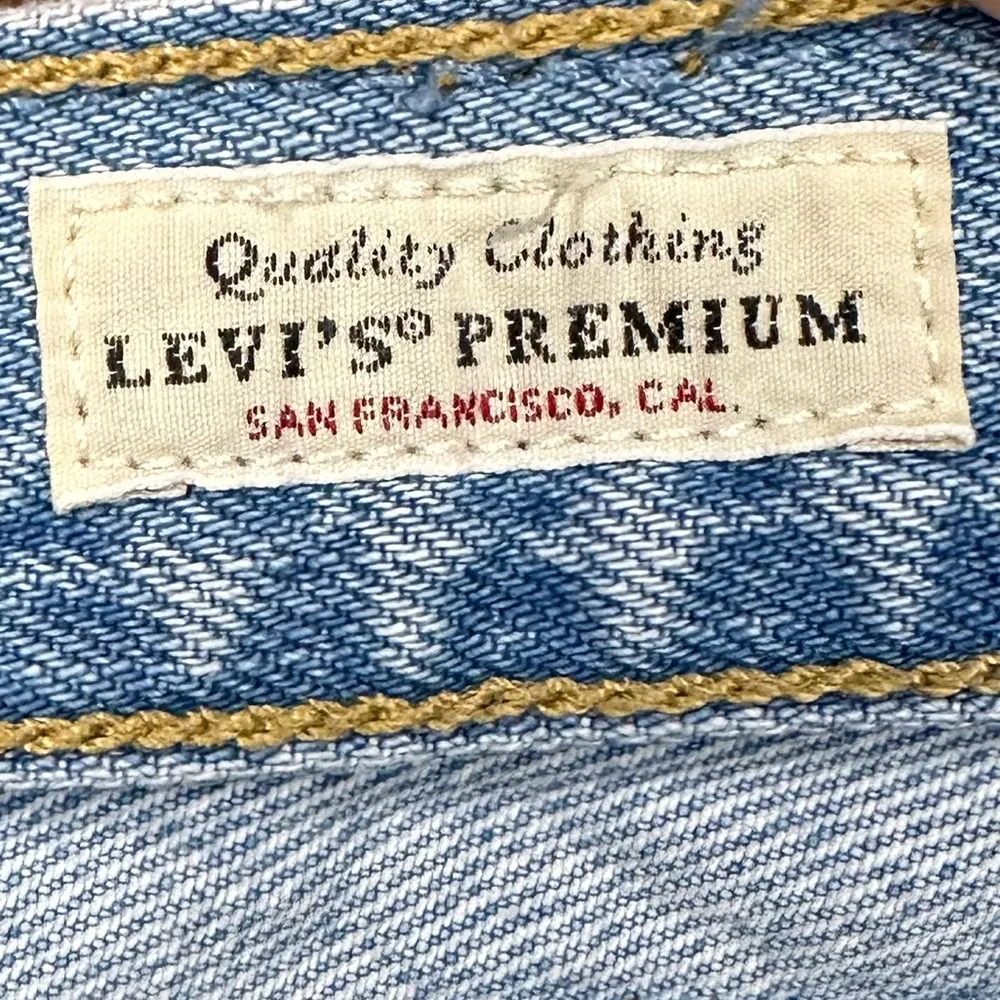 Levi's Premium 501 High Rise Jean Shorts Women’s Sz 27 - Image 5