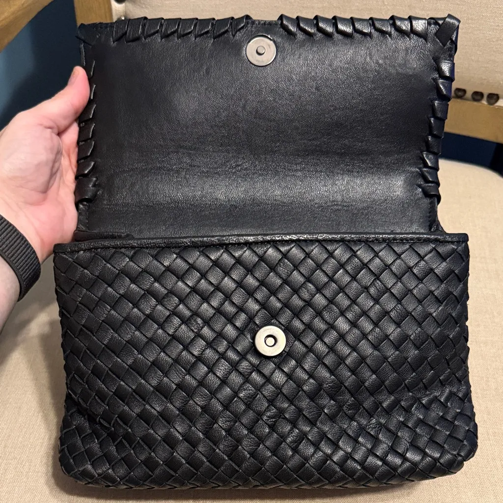 None Black Woven Shoulder Bag - Image 9