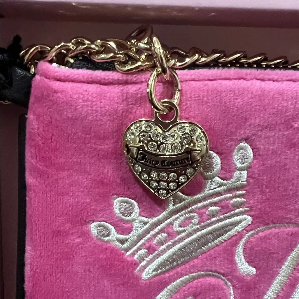 Juicy Couture | Limited Edition “Free Love Heritage” Wristlet/Wallet Gift Set - Image 4