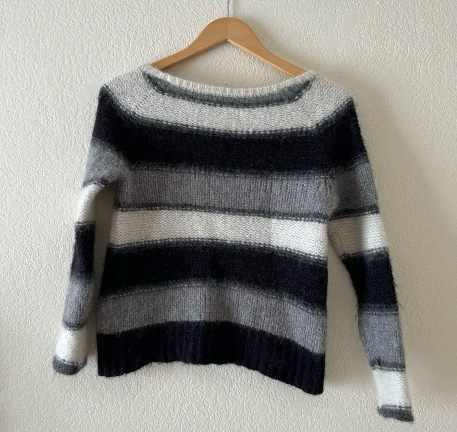 Alice + Olivia Baby Alpaca Merino Wool Gray Black White Striped Sweater - Image 4