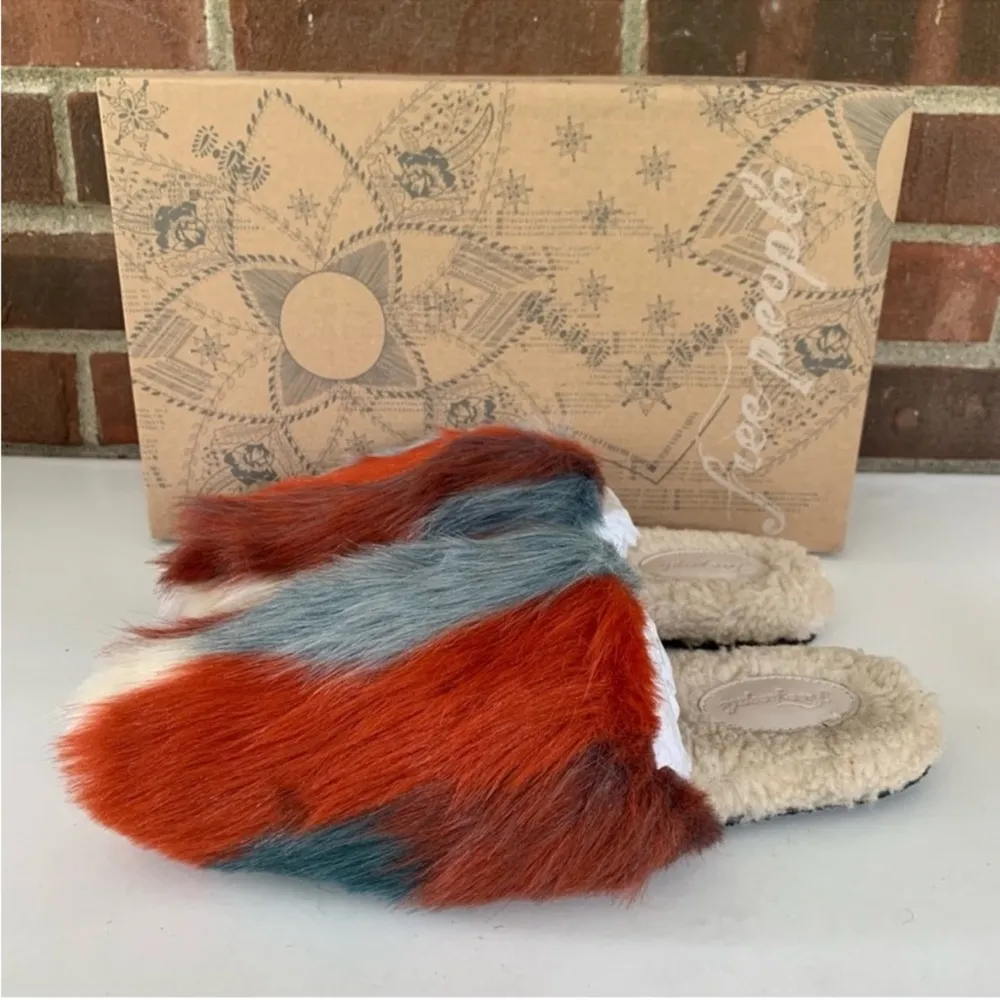 NWT Free People Daylights Faux Fur Slipper Slides - Image 7