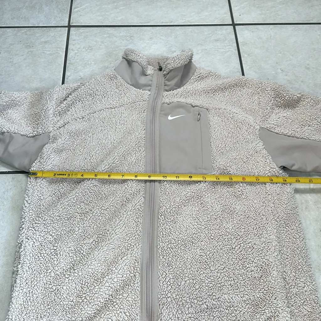 Nike Women’s Full Zip Sherpa‎ Training Jacket - Image 11