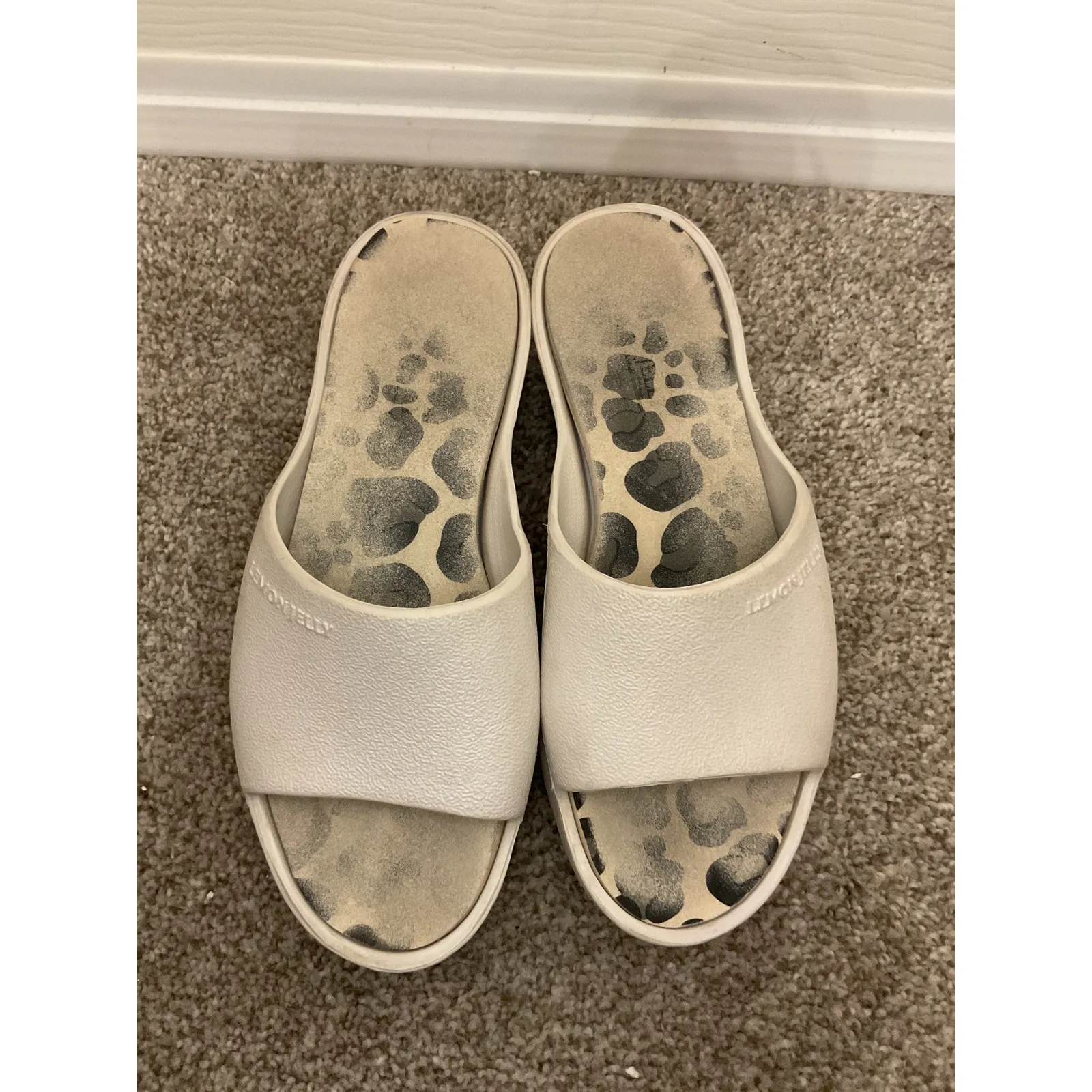 Lemon Jelly Sunny Pearl & Leopard Platform Slides, 37 Size 7 - Image 3