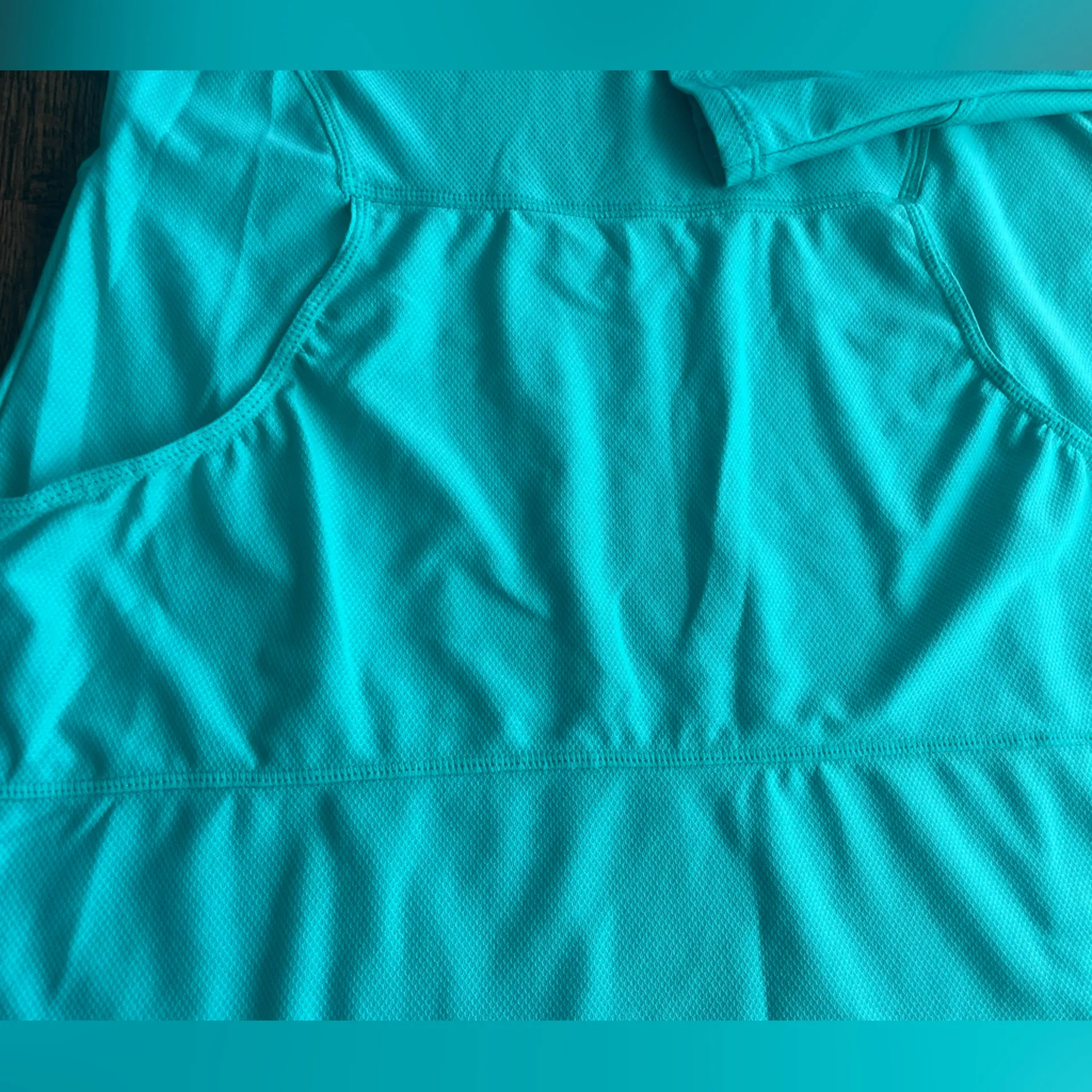 Athleta Wick It Wader Mint Coverup/Rash Guard - Size XS - Image 5