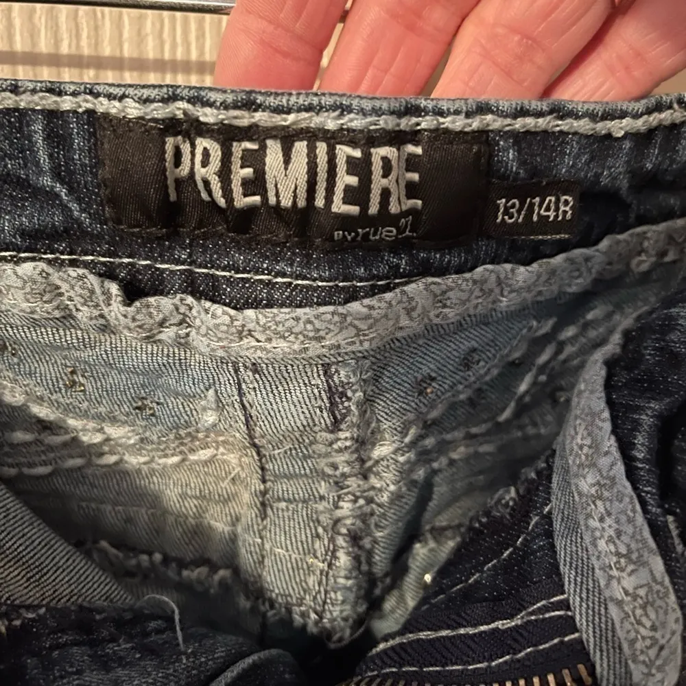 Premier Denim By Rue 21 Low Rise Flare Leg Sequin Pockets Jeans - Image 7