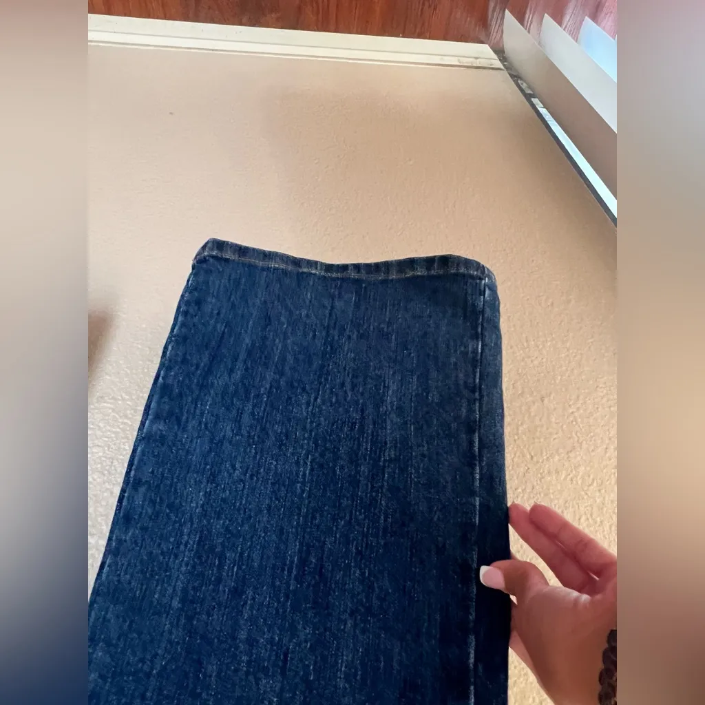 Cache Embellished Dark Wash Blue Beaded Embroidered Boot Cut Jeans Size 10 - Image 3