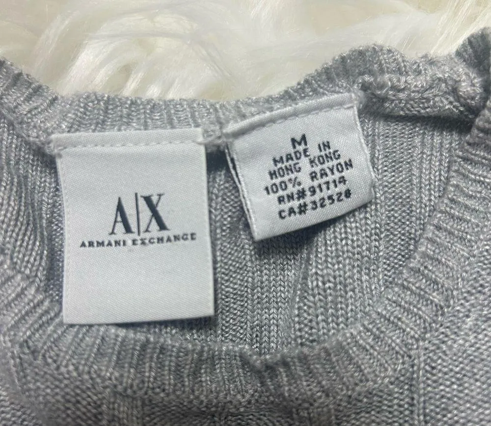 Size M Women’s Armani Exchange Gray Short Sleeved Sweater E2 - Image 2