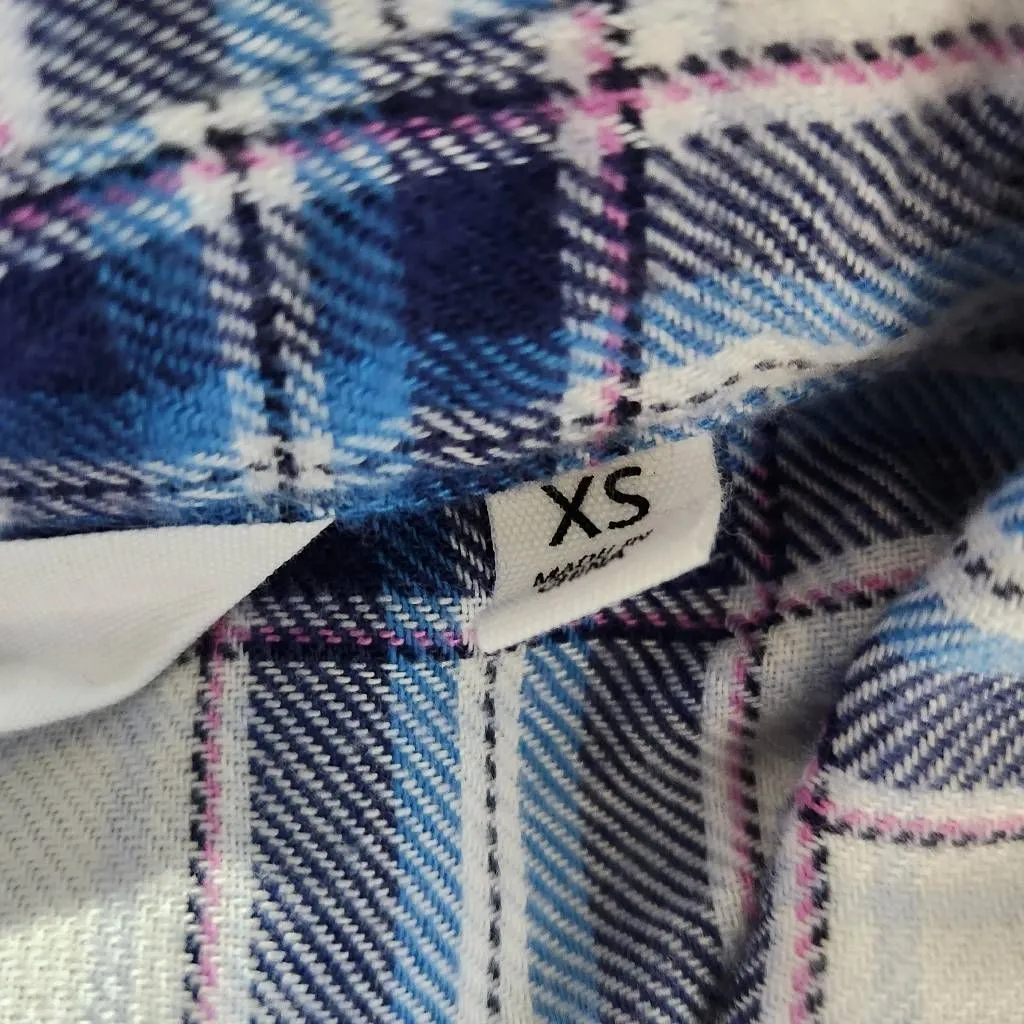 Candace Cameron Bure Blue White Plaid Flannel Size XS Plaid Button Down Shirt - Image 7