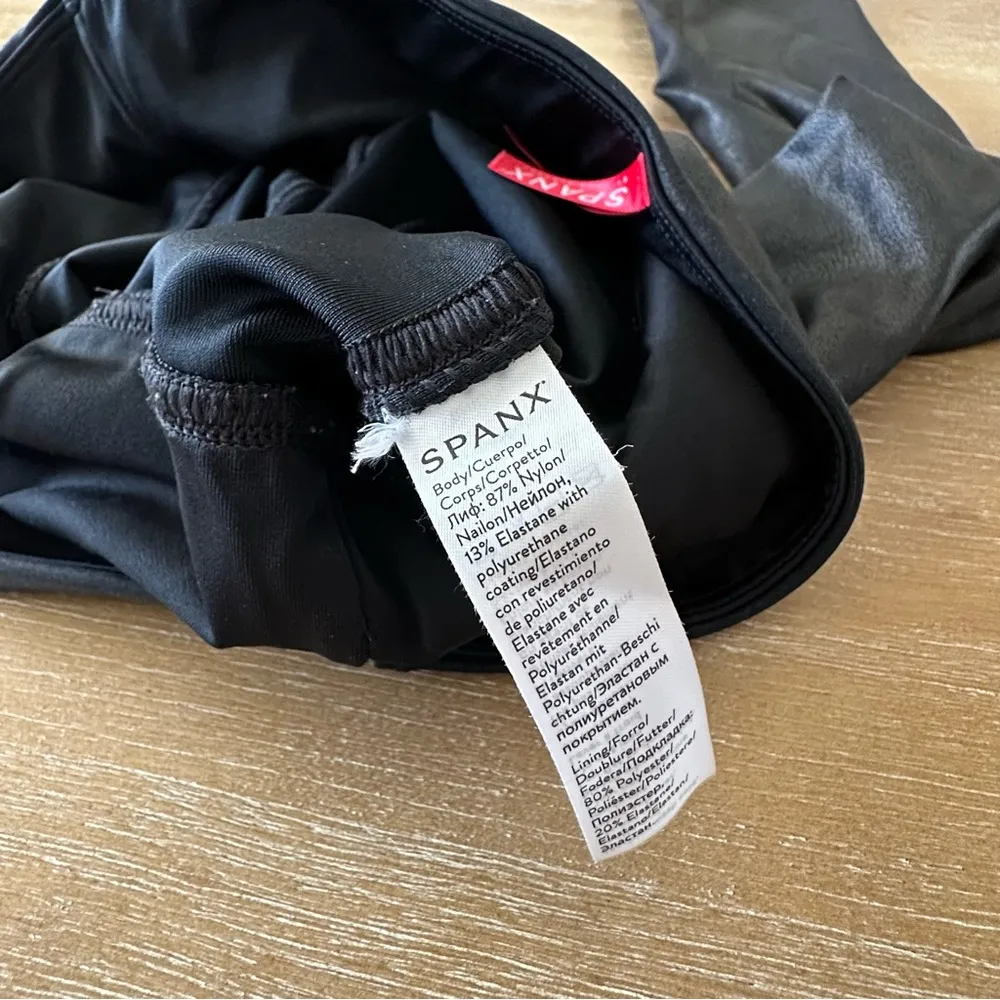 Spanx Faux Leather Leggings Small - Image 7