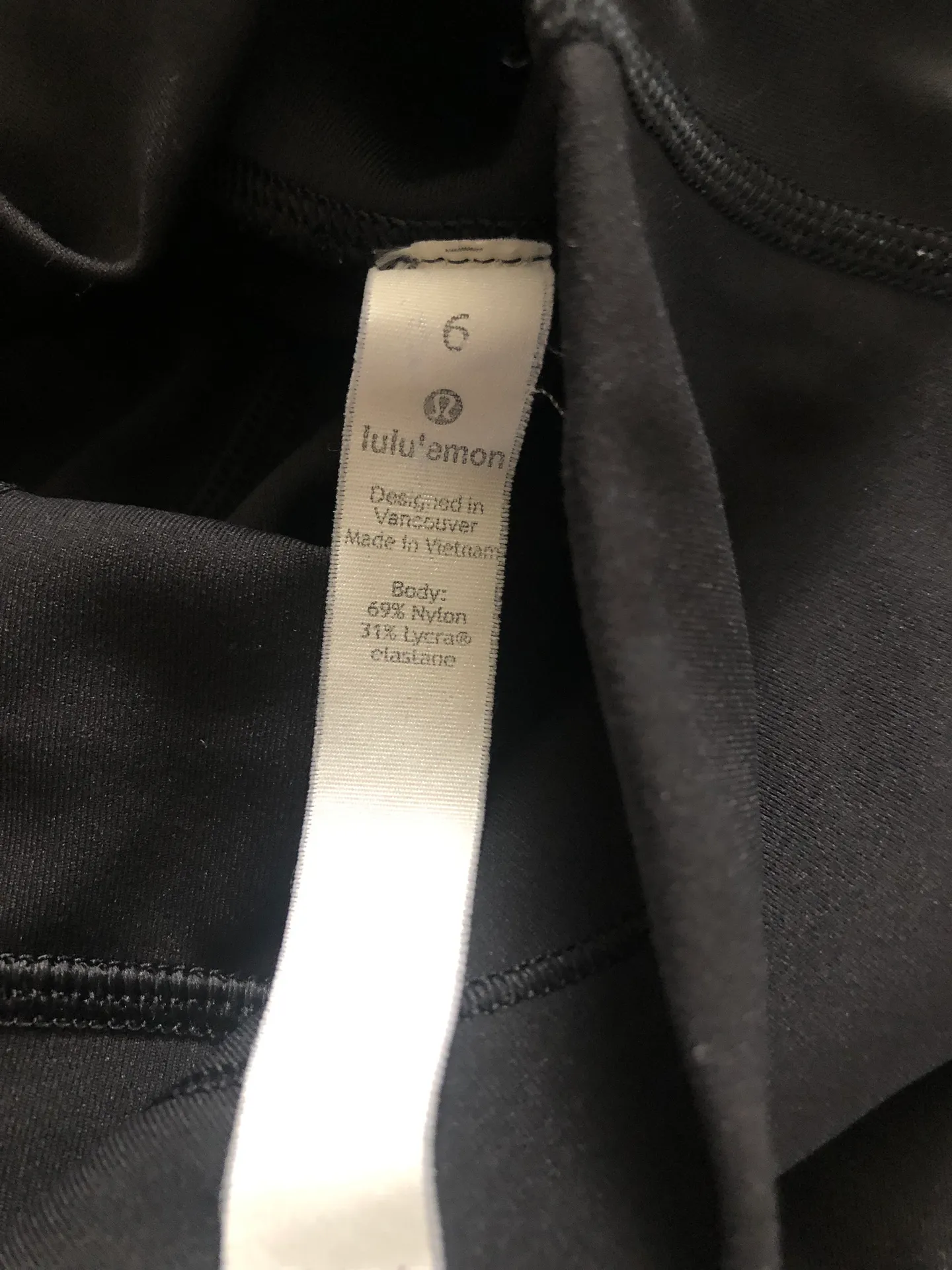 Lululemon Black Crop Leggings - Image 2