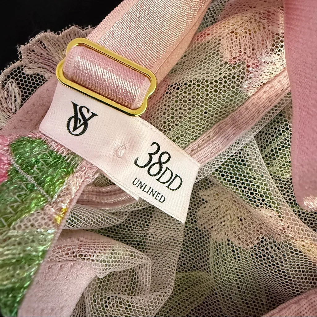 Victoria's Secret Dream Angels The Fabulous Lily Embroidery Full-Cup Bra Sz 38DD - Image 5